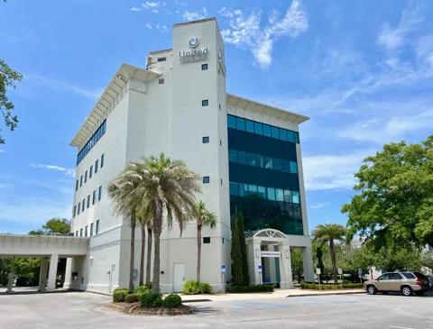 35008 emerald coast Parkway #203