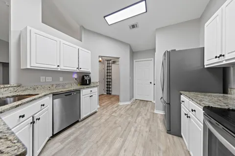 5123 Whitehurst Lane
