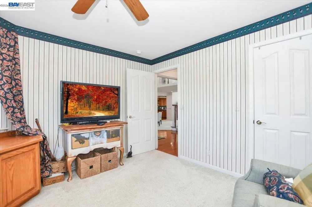 82 Edgeview Ct Discovery Bay, CA 94505