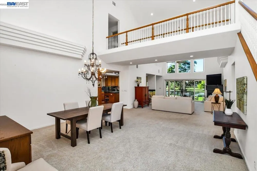 82 Edgeview Ct Discovery Bay, CA 94505