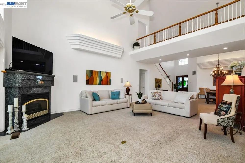 82 Edgeview Ct Discovery Bay, CA 94505