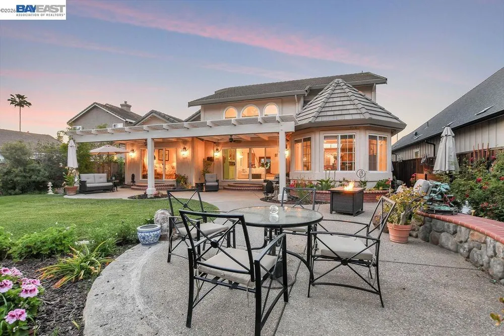 82 Edgeview Ct Discovery Bay, CA 94505