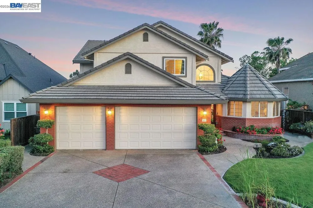 82 Edgeview Ct Discovery Bay, CA 94505