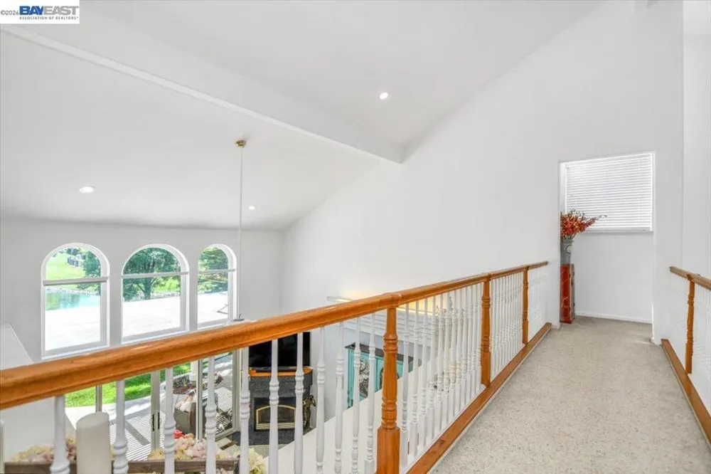 82 Edgeview Ct Discovery Bay, CA 94505