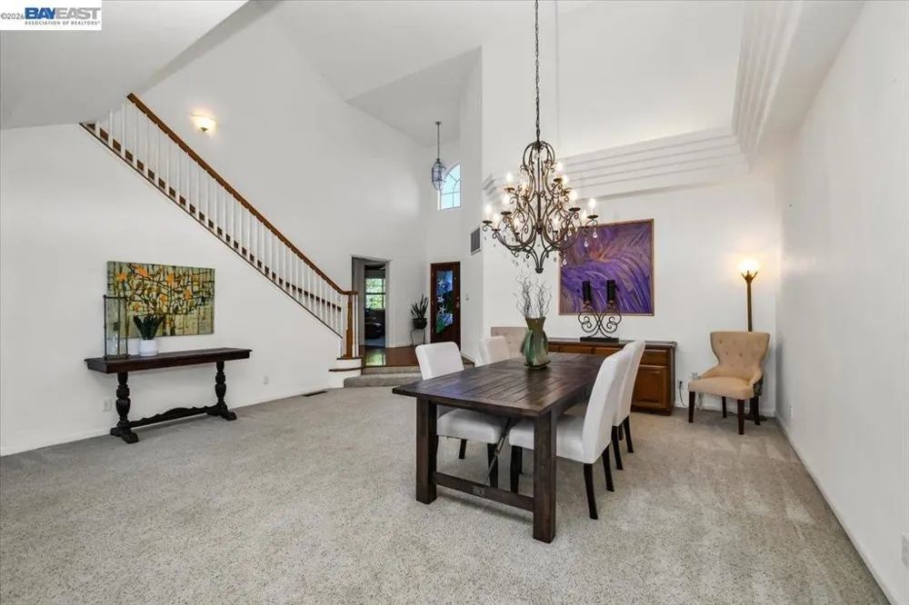 82 Edgeview Ct Discovery Bay, CA 94505