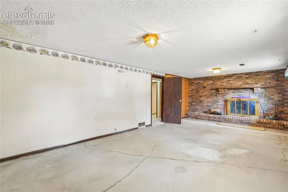 7210 Roaring Spring Terrace Fountain, CO 80817