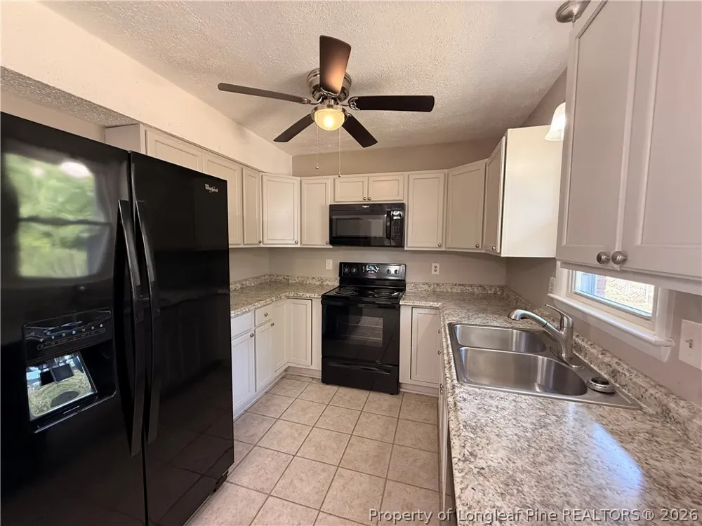 4805 Fellows Court Hope Mills, NC 28348