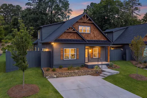 119 Red Cloud Walk