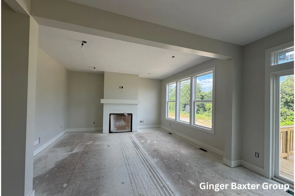 11516 Shoreline Drive #104 Allendale Charter Township, MI 49401