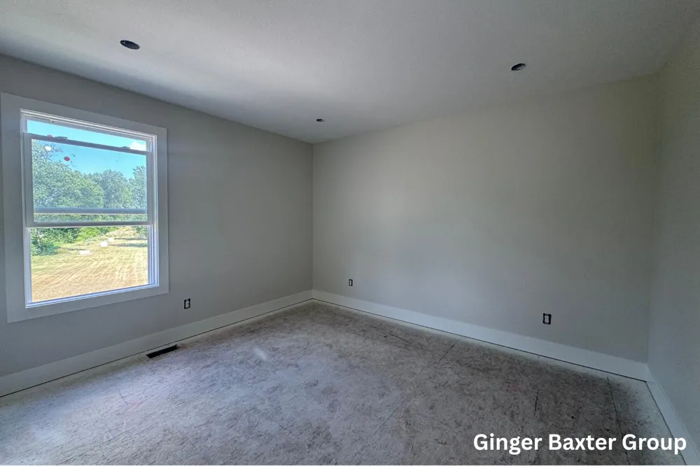 11516 Shoreline Drive #104 Allendale Charter Township, MI 49401