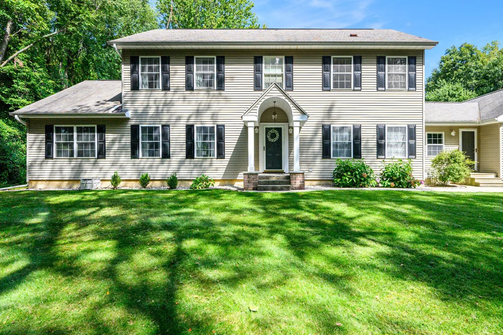 5856 Windingwood Drive Oshtemo Charter Township, MI 49009