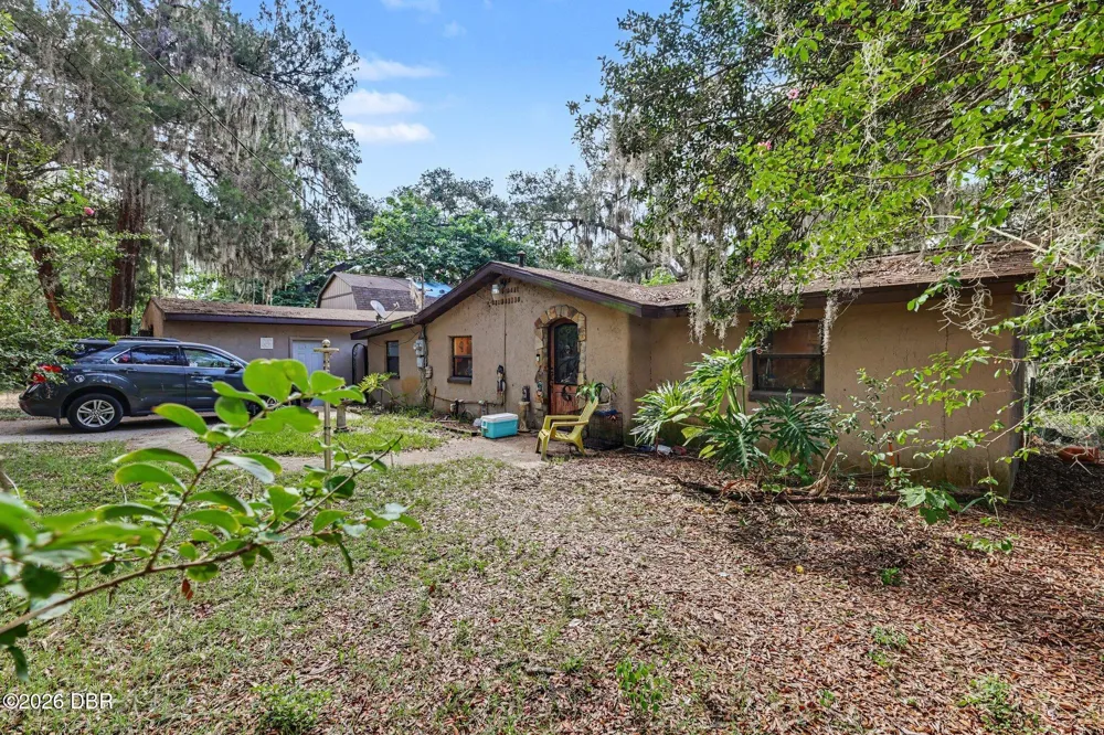 13395 SE 106th Avenue Ocklawaha, FL 32179