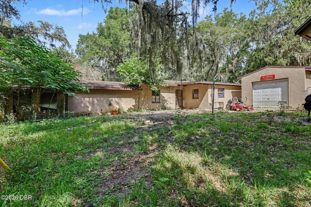 13395 SE 106th Avenue Ocklawaha, FL 32179