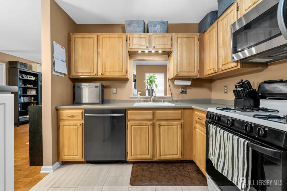 299 vasser Drive Piscataway, NJ 08854