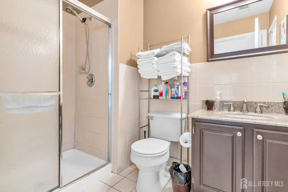 299 vasser Drive Piscataway, NJ 08854