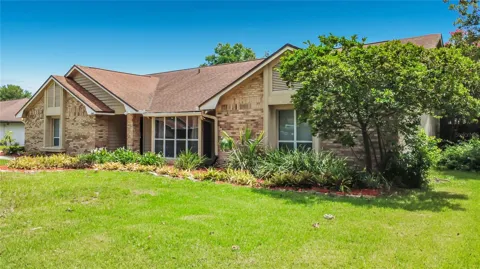 5427 SAGO PALM COURT