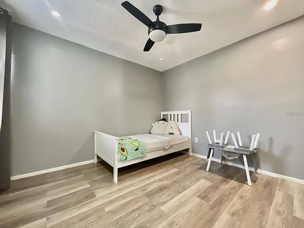 6062 WILLOWPOINTE CIRCLE #203 Orlando, FL 32822