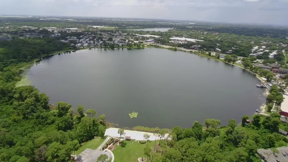 6062 WILLOWPOINTE CIRCLE #203 Orlando, FL 32822