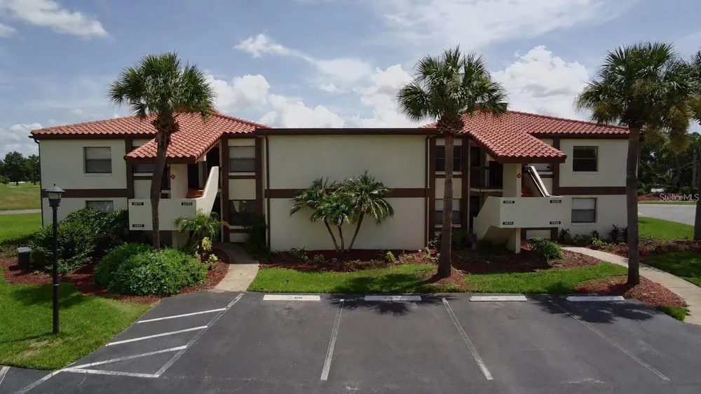 6062 WILLOWPOINTE CIRCLE #203 Orlando, FL 32822