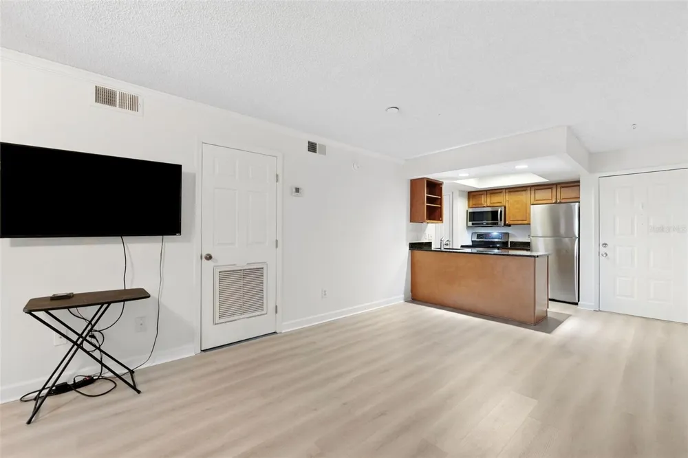 3808 OAK DRIVE #U31 Tampa, FL 33611