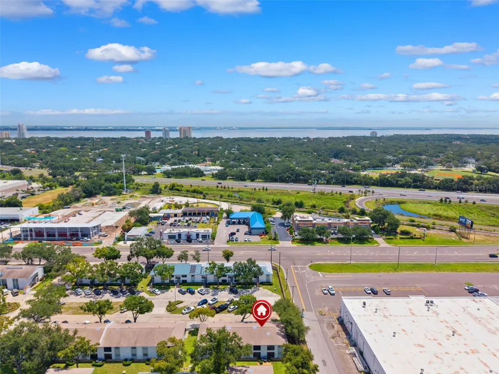 3808 OAK DRIVE #U31 Tampa, FL 33611