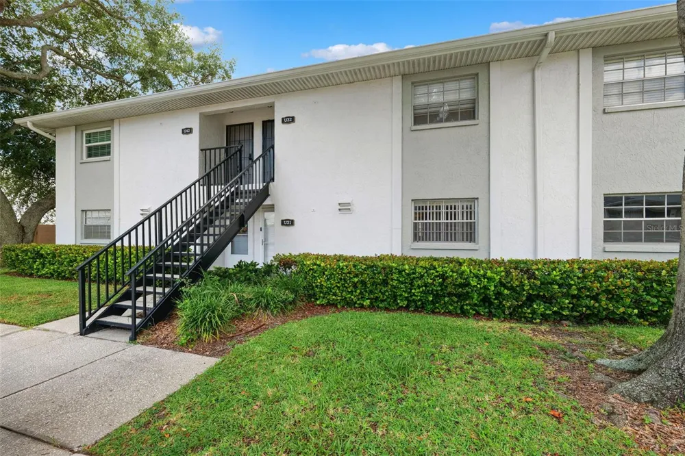 3808 OAK DRIVE #U31 Tampa, FL 33611