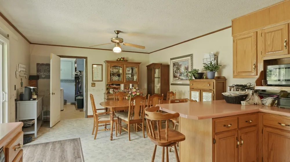 2567 Railroad Street Dayton, TN 37321