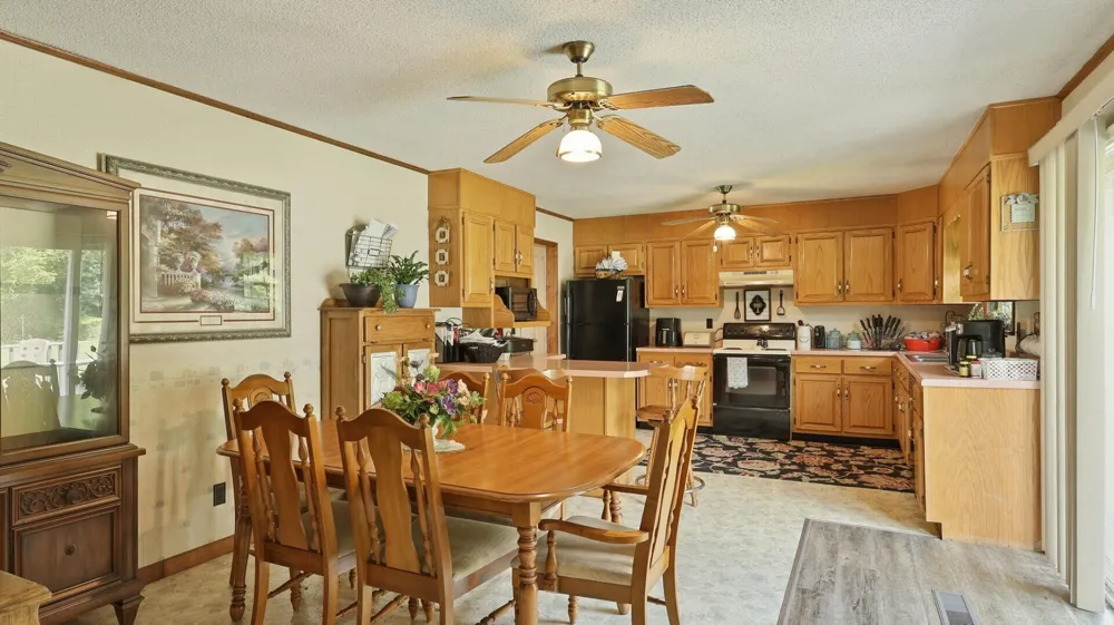 2567 Railroad Street Dayton, TN 37321