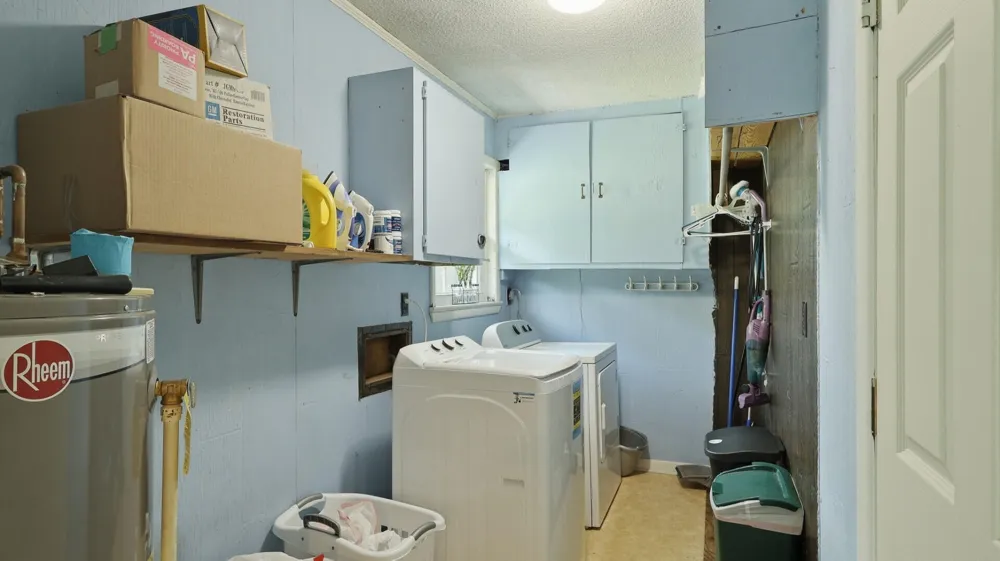 2567 Railroad Street Dayton, TN 37321