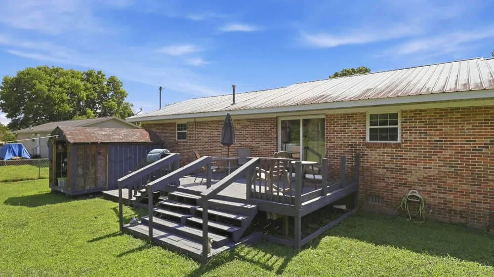 2567 Railroad Street Dayton, TN 37321