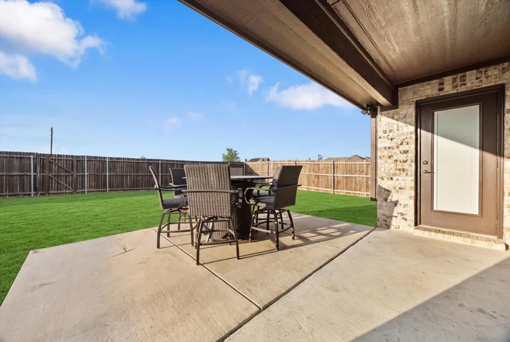 3904 Holly Springs Lane Kaufman, TX 75142