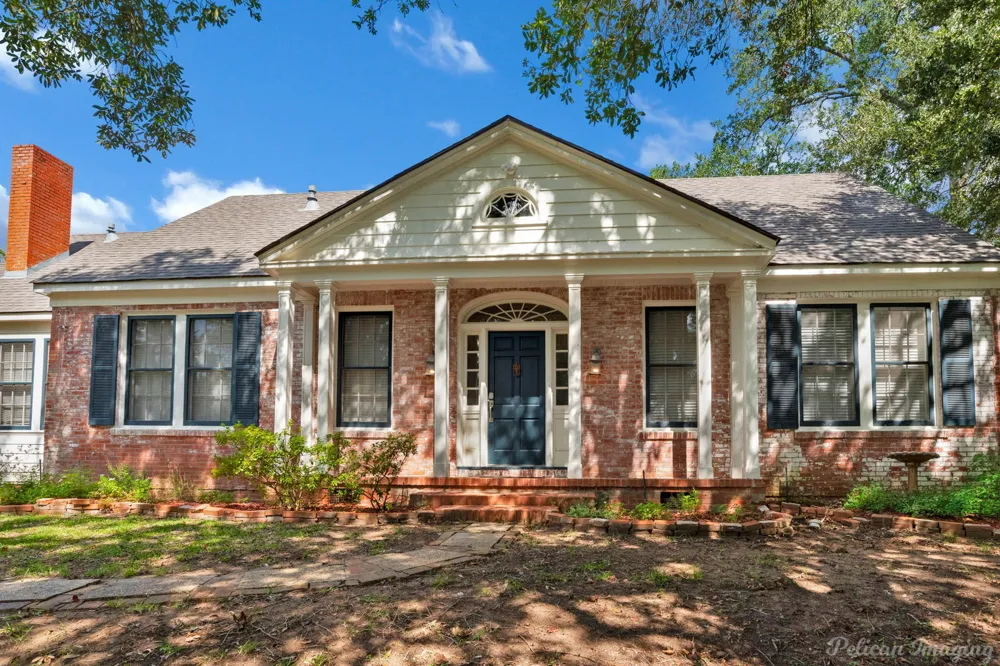 120 Texas Street Natchitoches, LA 71457