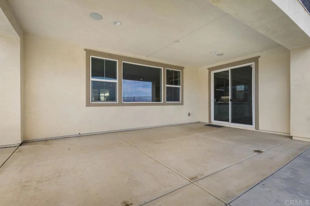 39210 Stallion Drive Palmdale, CA 93551