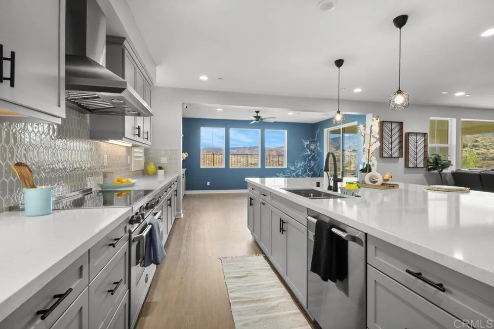 39210 Stallion Drive Palmdale, CA 93551