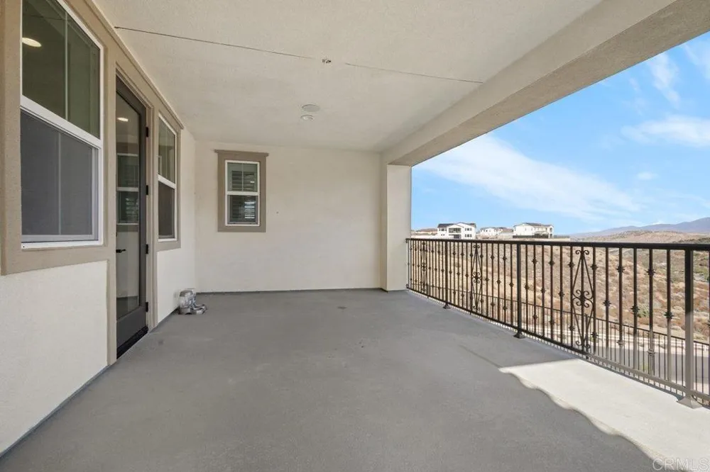 39210 Stallion Drive Palmdale, CA 93551