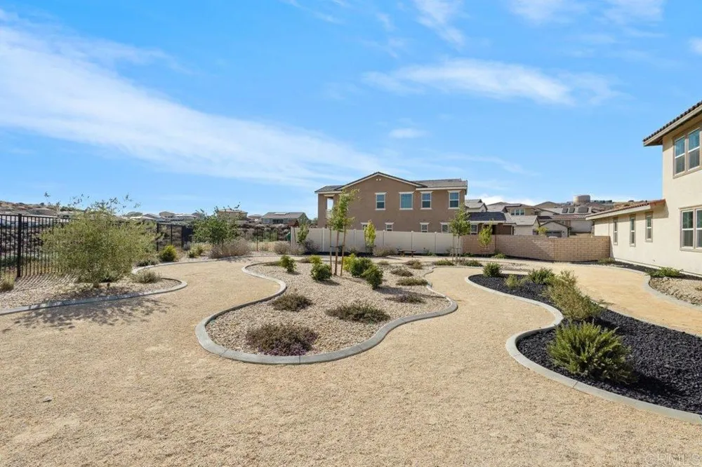 39210 Stallion Drive Palmdale, CA 93551
