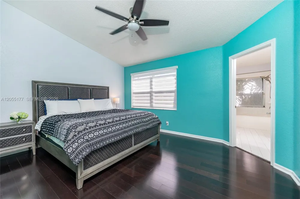 16840 SW 1st Mnr #16840 Pembroke Pines, FL 33027