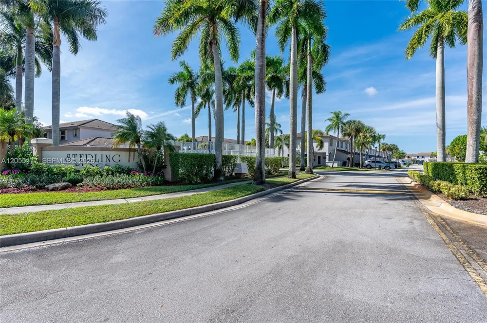 16840 SW 1st Mnr #16840 Pembroke Pines, FL 33027