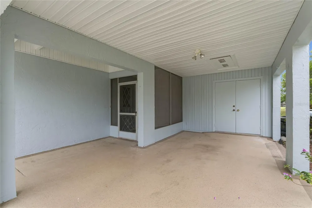 417 GLADSTONE PLACE Sun City Center, FL 33573