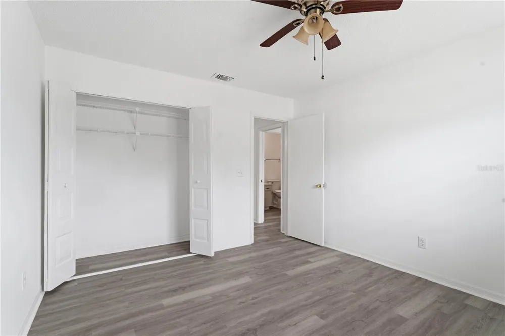 417 GLADSTONE PLACE Sun City Center, FL 33573