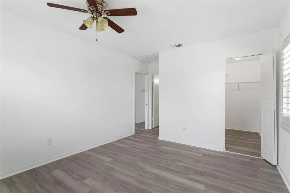 417 GLADSTONE PLACE Sun City Center, FL 33573