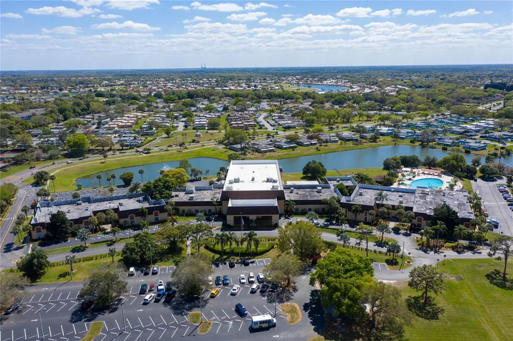 417 GLADSTONE PLACE Sun City Center, FL 33573