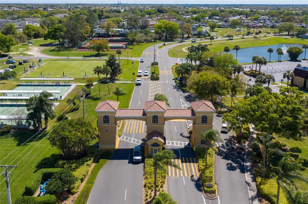 417 GLADSTONE PLACE Sun City Center, FL 33573