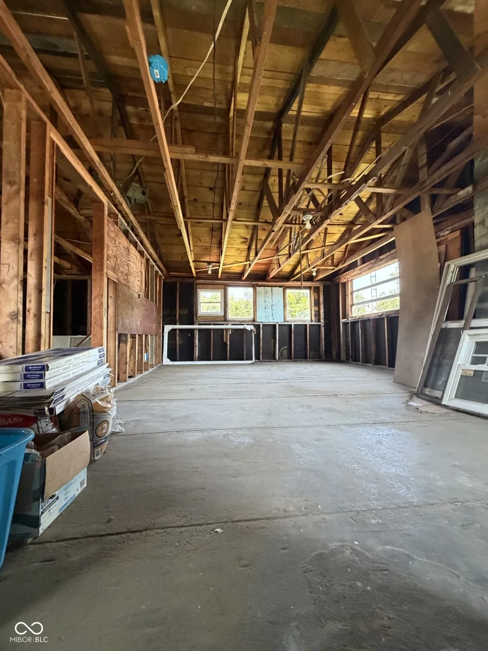 3005 S Pershing Drive Muncie, IN 47302