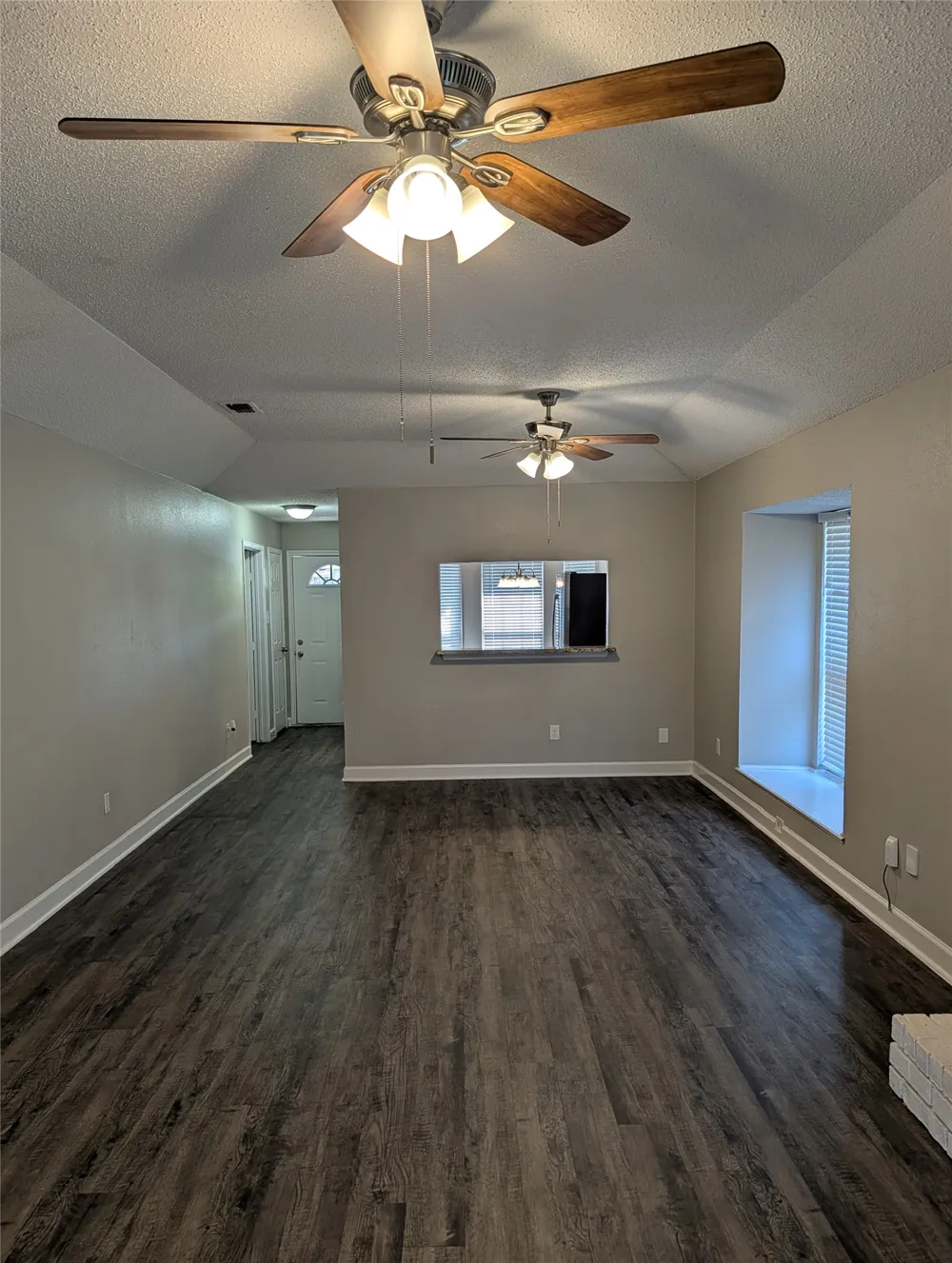 8220 Meadowbrook Drive Watauga, TX 76148