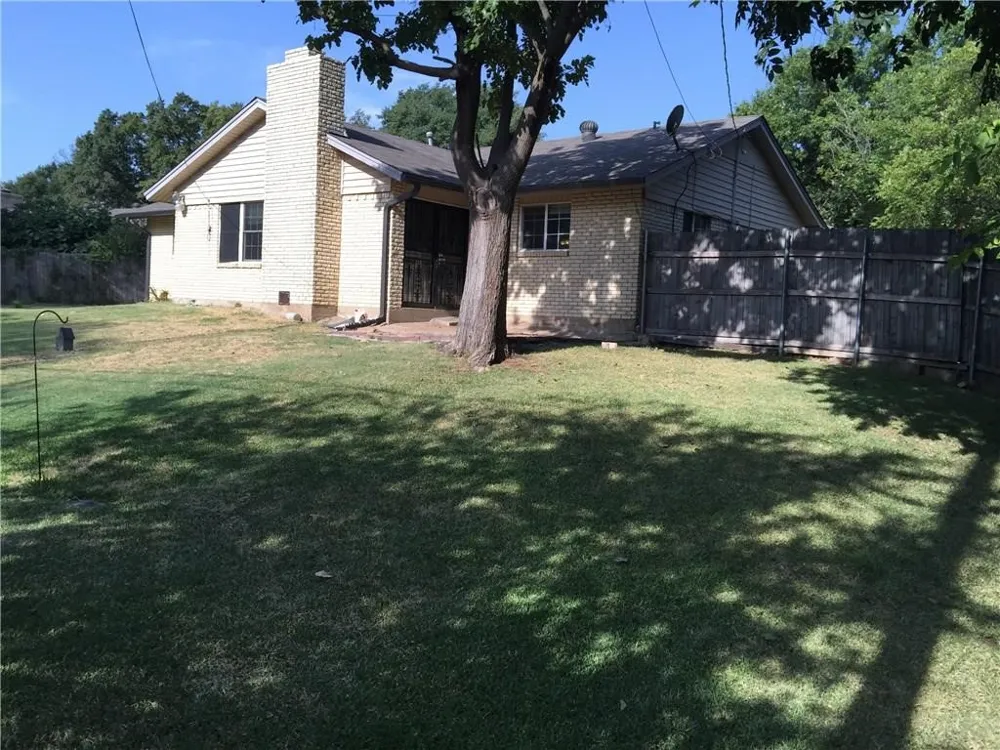 2420 Timberlake Drive Irving, TX 75062