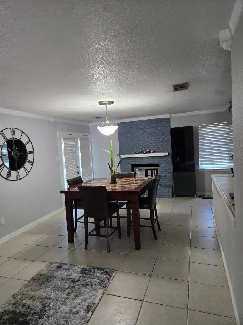 2420 Timberlake Drive Irving, TX 75062