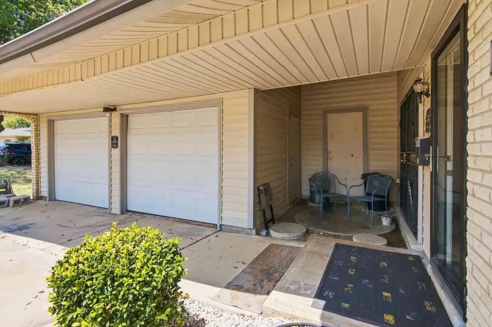 2420 Timberlake Drive Irving, TX 75062