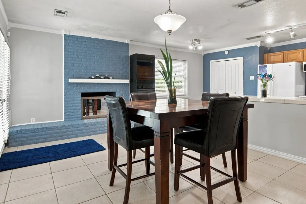 2420 Timberlake Drive Irving, TX 75062