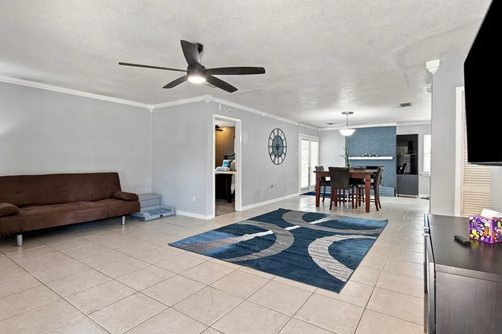 2420 Timberlake Drive Irving, TX 75062